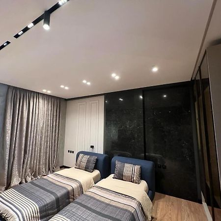 Remarkable Apartment Tirana Exterior foto