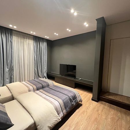 Remarkable Apartment Tirana Exterior foto